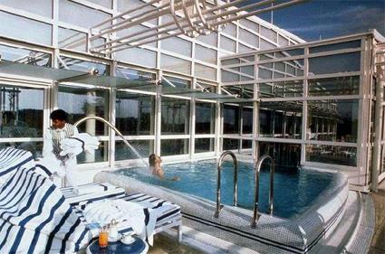 Hotel Restaurant Ef Bf Bd Vichy Avec Piscine Interieure Chauffee Hotel Restaurant Ef Bf Bd Vichy Avec Piscine Interieure Chauffee