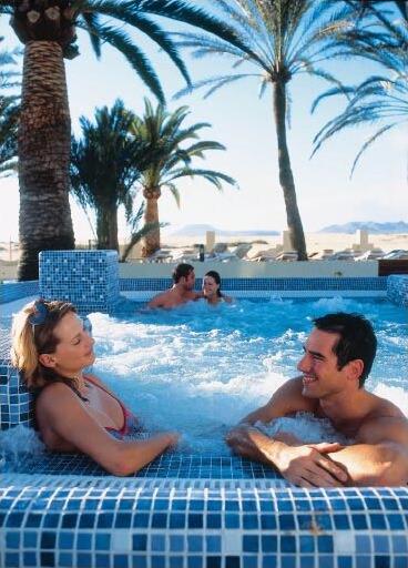 Club Hotel Riu Oliva Beach Resort  4 ****/ Fuerteventura
