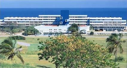 Hotel Tropicoco 2 ** Sup. / Playa del Este / Cuba 