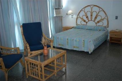 Hotel Tropicoco 2 ** Sup. / Playa del Este / Cuba 