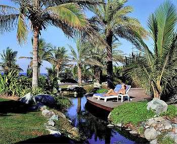 Hotel Palm Tree Court & Spa 5 *****/ Duba�