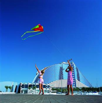 Hotel The Jumeirah Beach 5 *****/ Duba�