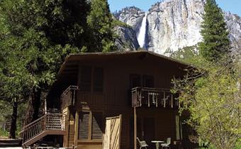 Hotel Yosemite Lodge at the Falls 3 *** / Yosemite / Californie