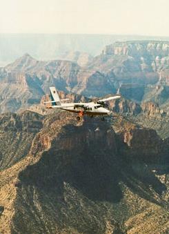 Les survols au dpart de Las Vegas / Grand Canyon Deluxe Avion & Bus / Nevada