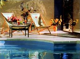 Hôtel Club du Soleil les Bergers 2 ** / Alpes-de-Haute-Provence / France / Piscine