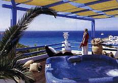 Hôtel Myconian Ambassador Thalasso & Spa Cat. luxe / Mykonos / Grèce / Jaccuzi