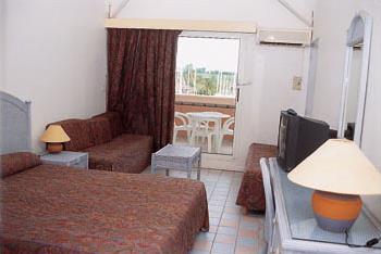 Hotel Canella Beach 3 *** / Gosier