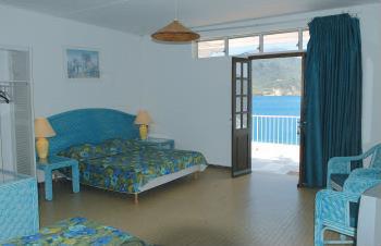 Hotel Le Kanaoa 2 **  Sup. / Les Saintes  /  Guadeloupe