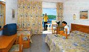 H�tel Club  Cala Blanca & Verde 3 ***/ Santa Eulalia / Ibiza / Chambre