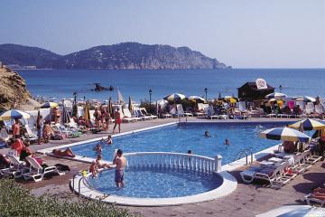 Hotel Club  Cala Blanca & Verde 3 ***/ Santa Eulalia / Ibiza