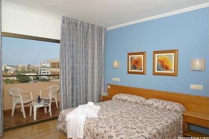 Hotel La Cala 3 ***/ Santa Eulalia / Ibiza