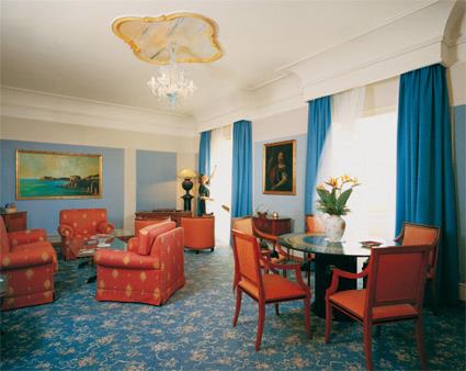 Grand Hotel Santa Lucia 4 **** / Naples / Italie