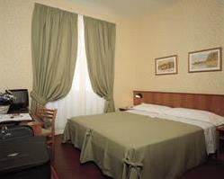 Hotel Corona 3 *** / Rome / Italie