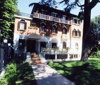 Hotel Villa Cipro 3 *** / Venise / Italie