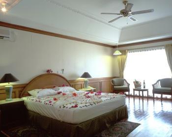 Hotel Sun Island Resort & Spa 5 ***** / Atoll d'Ari Nord / �les Maldives