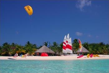 Hotel Keredu Island Resort 3 ***/ Atoll Lhaviyani / �les Maldives