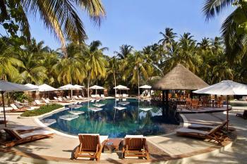 Hotel Bandos 4 **** / �les Maldives