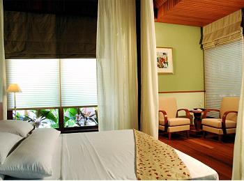 Hotel Baros 5 ***** / Atoll de Malé Nord / Îles Maldives