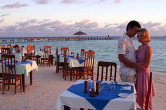 Hotel Eriyadu Island Resort 3 *** / Atoll de Mal� Nord / �les Maldives