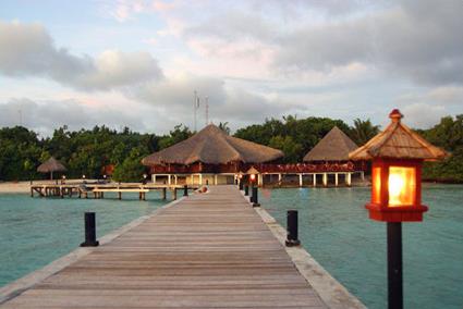 Hotel Eriyadu Island Resort 3 *** / Atoll de Mal� Nord / �les Maldives