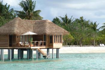 Hotel Full Moon 4 **** / Atoll de Malé Nord / Îles Maldives