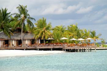 Hotel Full Moon 4 **** / Atoll de Malé Nord / Îles Maldives