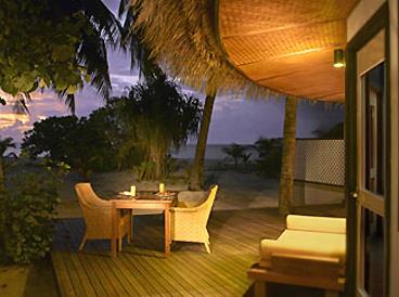 Hotel Velavaru 4 **** / �les Maldives