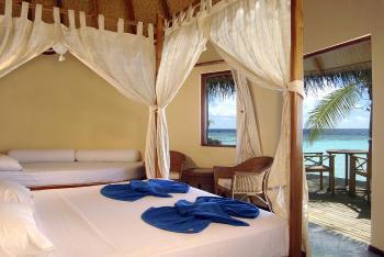 Hotel Vilu Reef Beach & Spa Resort 4**** / Atoll de Dhaalu / Îles Maldives