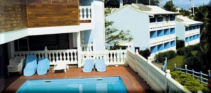 Hotel Ecrin Bleu 2 ** / Le Diamant / Martinique