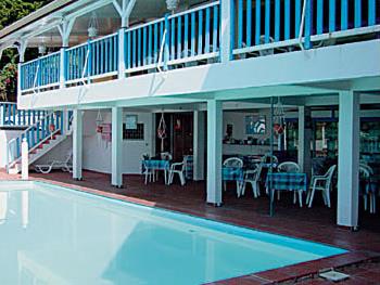 Hotel Ecrin Bleu 2 ** / Le Diamant / Martinique