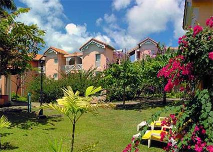 Hotel Le Hameau de Beauregard 3 *** / Sainte Anne / Martinique