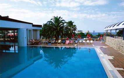 Hotel Club Palas 3 *** / Petrovac / Monténégro