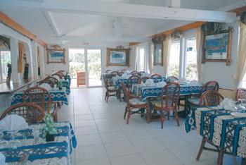 Hotel L' Oasis de Kiamu 2 **/ Iles Loyaut�s / Nouvelle Cal�donie