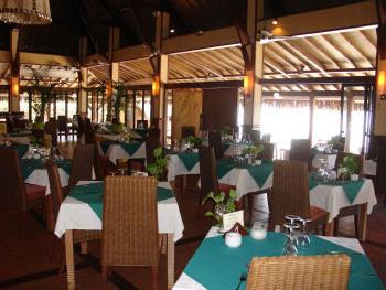Hotel Novotel Bora Bora Beach Resort 3 *** / Bora Bora