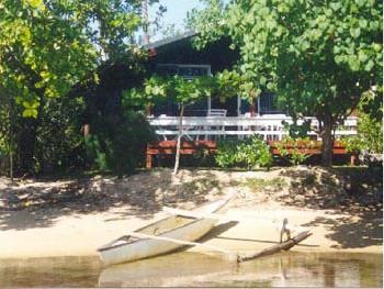 Sunset Beach Motel / Raiatea 