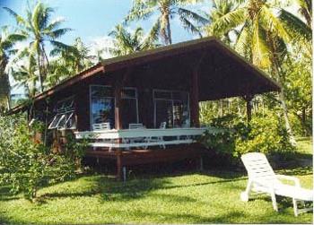 Sunset Beach Motel / Raiatea