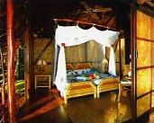 H�tel Vahine Island 4 ****/ Taha'a / Int�rieur bungalow plage