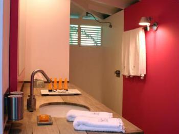 Hotel La Banane 4 ****/ Baie de l'Orient / Saint-Barth�l�my