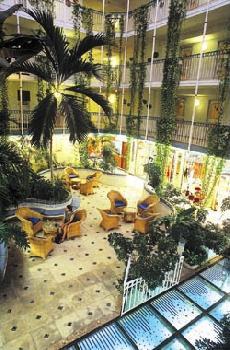 Hotel Beach Plaza 4 **** / Baie de Marigot / Saint-Martin 