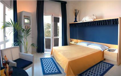 Hotel Li Cuncheddi 4 **** / Rgion d' Olbia / Sardaigne