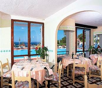 Grand Hotel Smeraldo Beach 4 **** / Rgion d' Olbia / Sardaigne