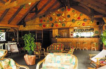Hotel Acajou 3 *** / Praslin / Seychelles
