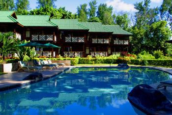 Hotel Acajou 3 *** / Praslin / Seychelles