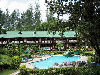 Hotel Acajou 3 *** / Praslin / Seychelles