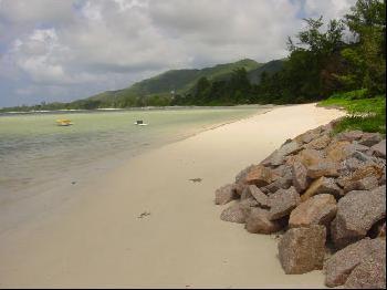 Hotel Palm Beach 3 *** / Praslin / Seychelles