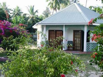 Hotel l' Habitation Cerf Island 2 ** / Mah� / Seychelles