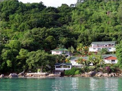 Hotel Chalets Cote Mer  2 ** / Praslin / Seychelles