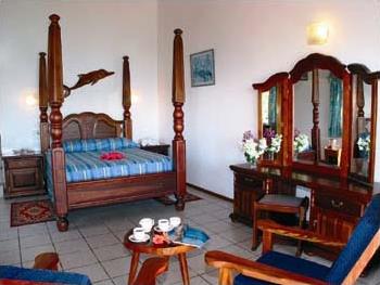 Hotel Chalets Cote Mer  2 ** / Praslin / Seychelles