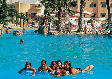 Hotel Club Plaia d' Himéra 4 **** / Cefalu / Sicile