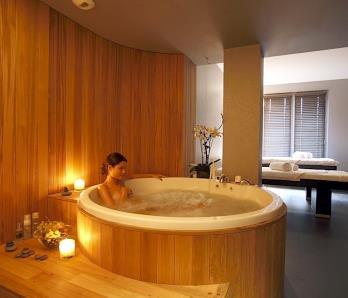 Spa Caudalie / Hotel Les Etangs de Corot 4 **** / Ville d ...